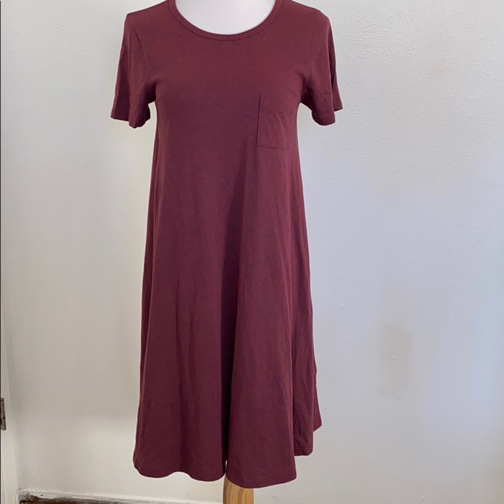 LuLaRoe Carly Burgundy Wine High Low Swing T Shirt Dress XS 2-4 Pocket